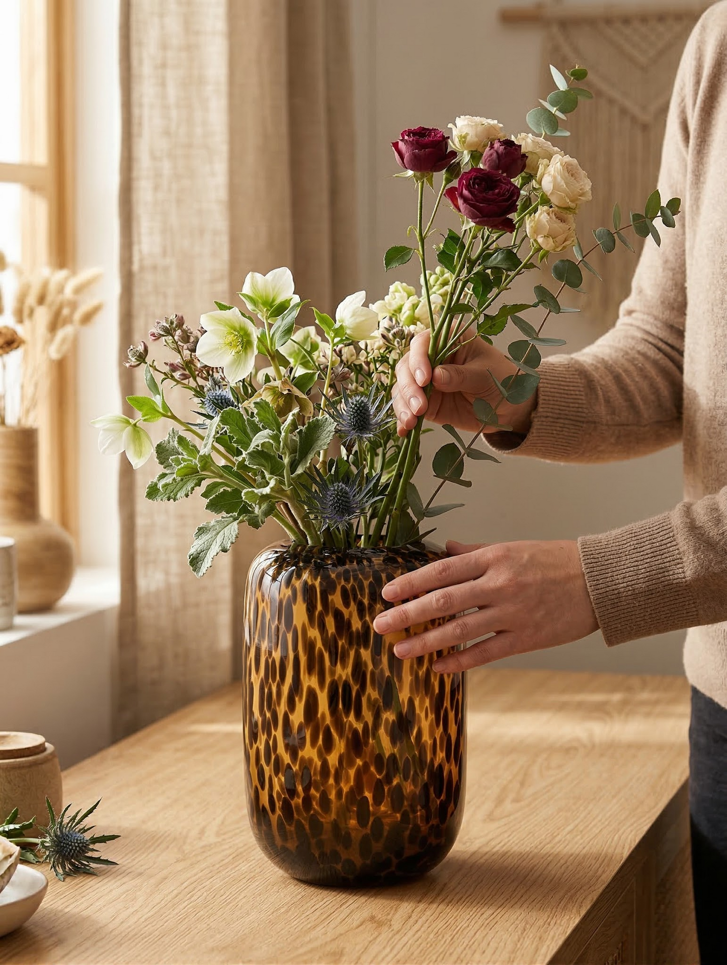 Amber Vase,Tortoise Shell Decor,Brown Glass,Round Art,Modern Clear Glass Vase,Decorative Bottles for Home Decor,Farmhouse Centerpiece,Wide for Living Room, Kitchen,Office, Dining